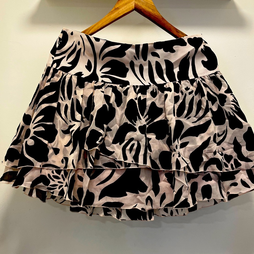 Club Monaco Silk Skirt